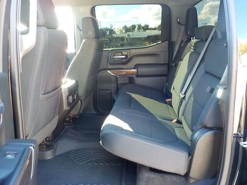 Used 2021 Chevrolet Silverado 1500 RST w/ Z71 Off-Road Package image 9