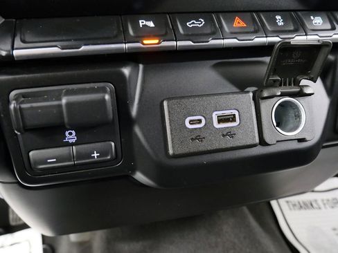 Used 2020 Chevrolet Silverado 2500 LT w/ All Star Edition image 26