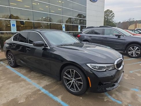 Used 2021 BMW 330i xDrive Sedan w/ Driving Assistance Package image 3