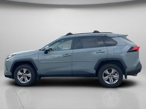 Used 2023 Toyota RAV4 XLE w/ Convenience Package AWD/4WD image 8