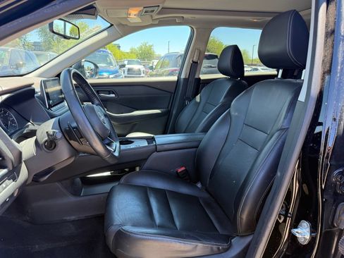 Used 2022 Nissan Rogue SL FWD image 12