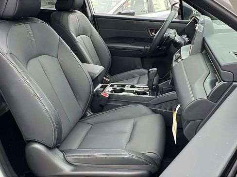 New 2026 Subaru Outback Touring XT image 9