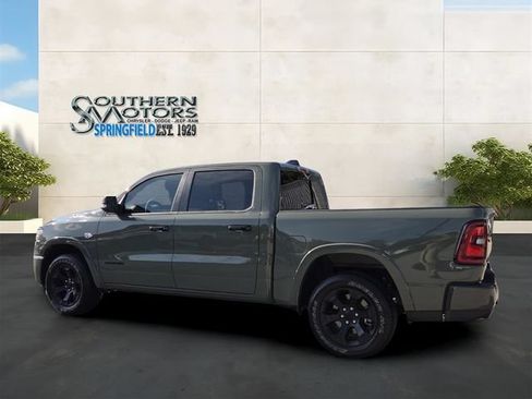 Used 2026 RAM 1500 Big Horn w/ Night Edition AWD/4WD image 3
