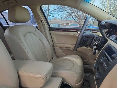 Used 2008 Buick Lucerne CXL w/ Driver Confidence Package image 20