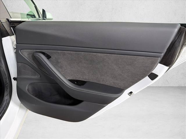 Used 2020 Tesla Model 3 Performance AWD/4WD image 18