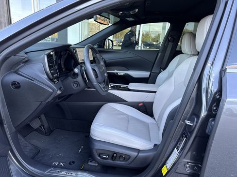 Used 2024 Lexus RX 350 Premium Plus image 10