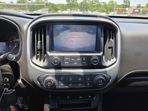 Used 2016 GMC Canyon SLE w/ SLE Convenience Package RWD image 17