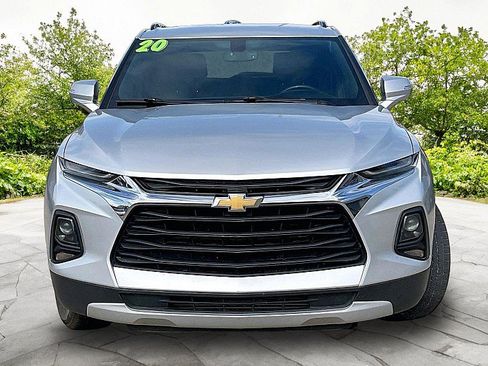 Used 2020 Chevrolet Blazer LT FWD image 2
