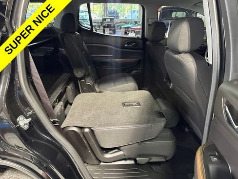 Used 2023 GMC Acadia SLE AWD/4WD image 36