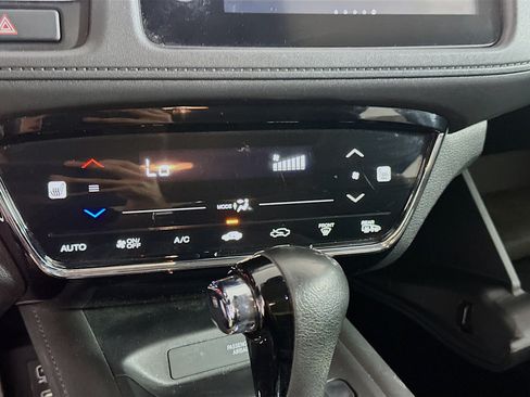 Used 2019 Honda HR-V EX image 23