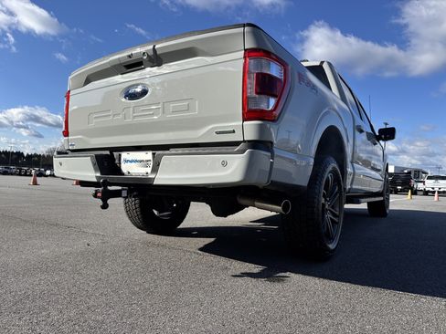 Used 2023 Ford F150 Lariat image 10