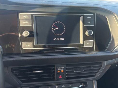 Used 2024 Volkswagen Jetta S FWD image 17