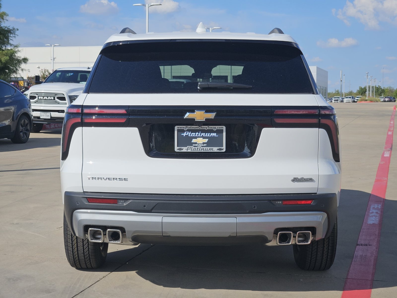 New 2027 Chevrolet Traverse LT FWD image 8