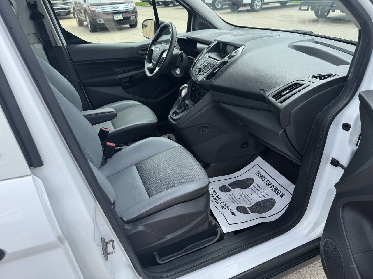Used 2016 Ford Transit Connect XL FWD image 5