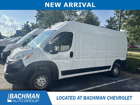 Used 2023 RAM ProMaster 2500 FWD image 2