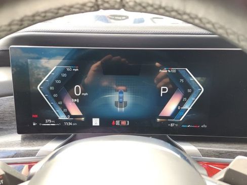 Used 2024 BMW 740i xDrive image 29