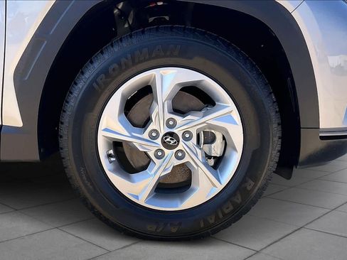 Used 2024 Hyundai Tucson SEL image 11