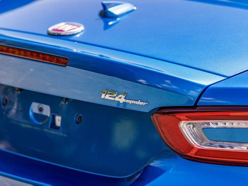 Used 2017 FIAT 124 Spider Lusso RWD image 56