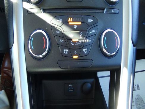 Used 2018 Ford Fusion S image 28