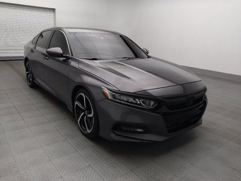 Used 2018 Honda Accord Sport image 13