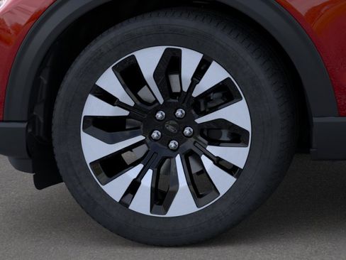 New 2026 Ford Explorer Platinum image 19