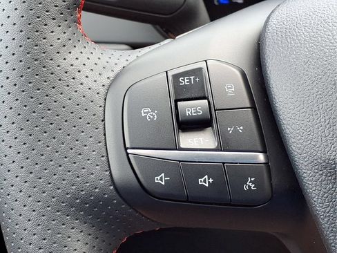 Used 2024 Ford Escape ST-Line w/ Tech Pack #1 AWD/4WD image 22