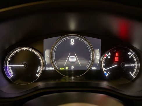 Used 2025 MAZDA CX-50 AWD 2.5 Hybrid w/ Premium Pkg image 16