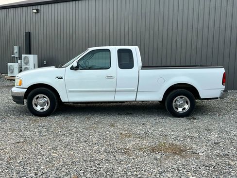 Used 2003 Ford F150 XL image 2