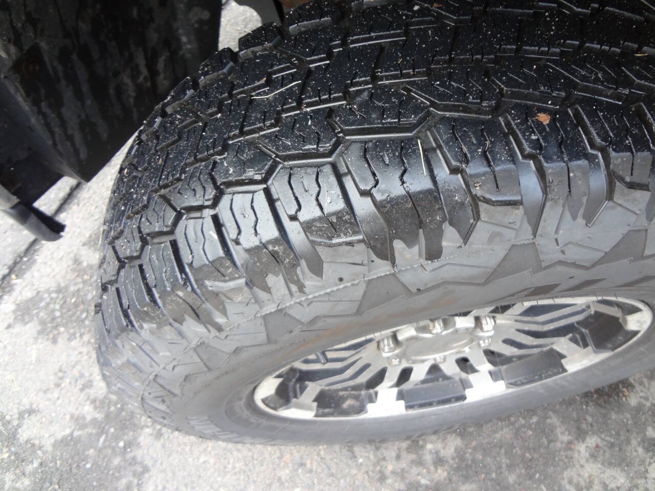 Used 2012 GMC Sierra 1500 W/T AWD/4WD image 11