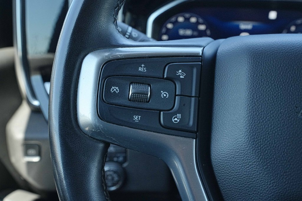 Used 2025 Chevrolet Silverado 2500 LT AWD/4WD image 34