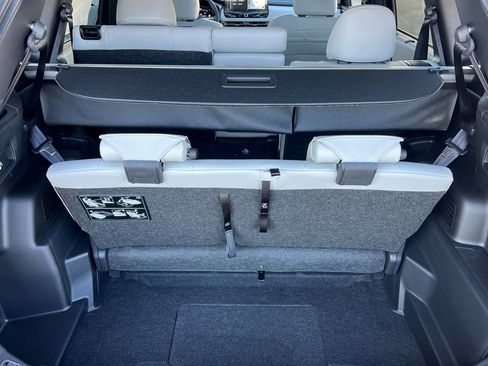 New 2026 Mitsubishi Outlander SEL FWD image 16