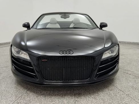 Used 2011 Audi R8 V10 w/ Enhanced Leather Pkg AWD/4WD image 35