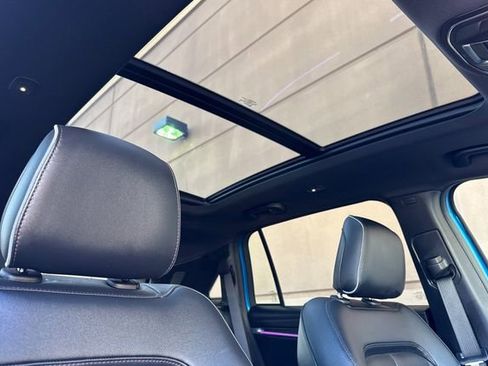 Used 2025 Jeep Wagoneer S Limited image 19