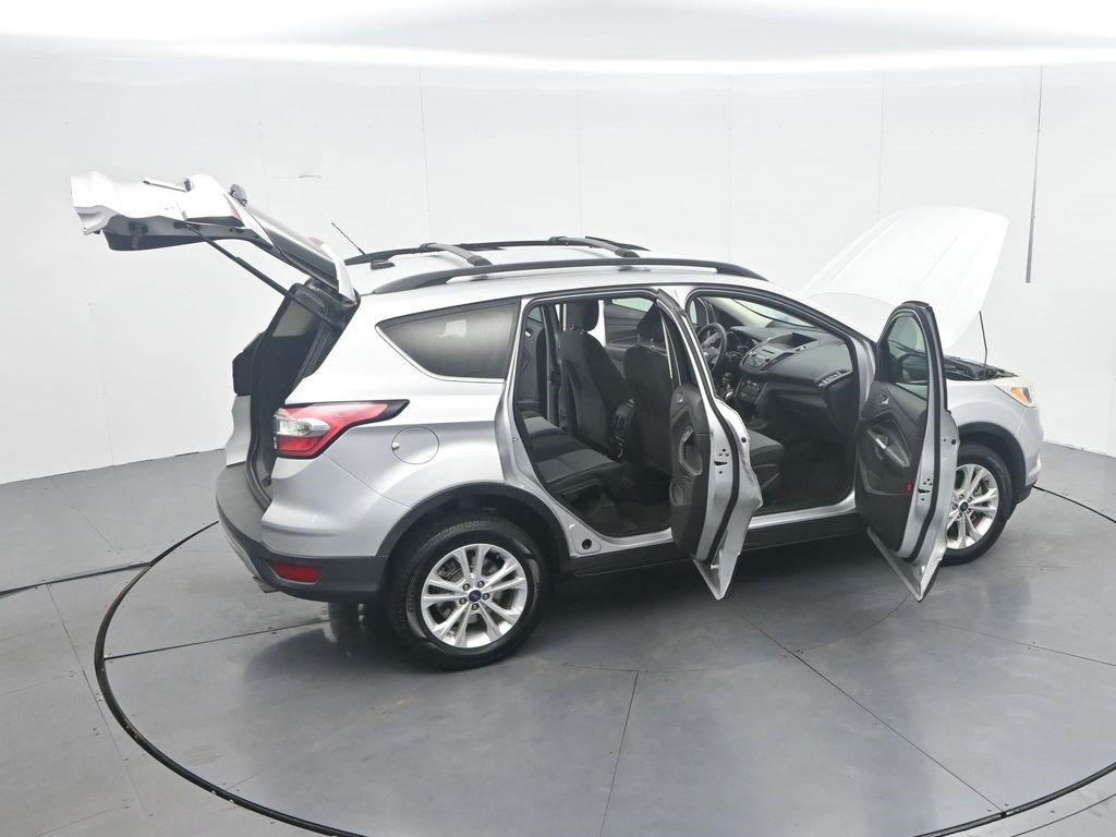 Used 2018 Ford Escape SE AWD/4WD image 46