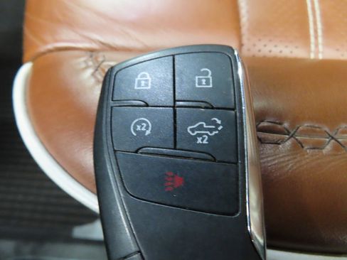 Used 2022 GMC Sierra 1500 Denali Ultimate image 57