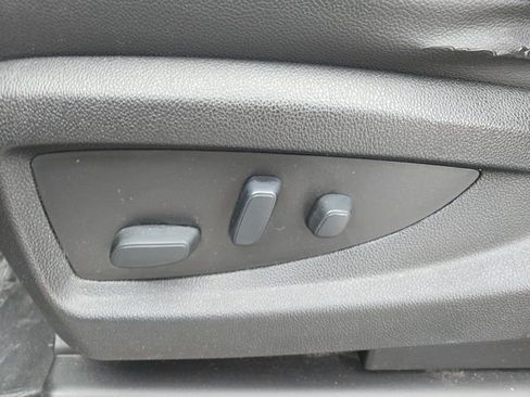 Used 2017 GMC Sierra 1500 SLT image 9