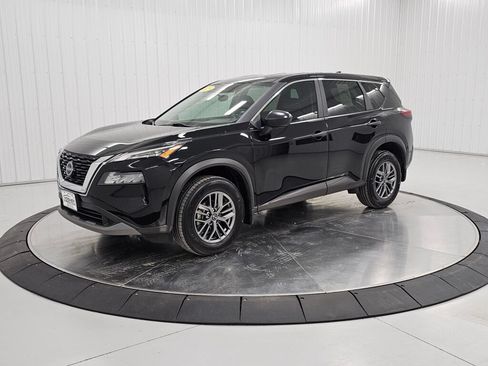 Used 2023 Nissan Rogue S AWD/4WD image 1