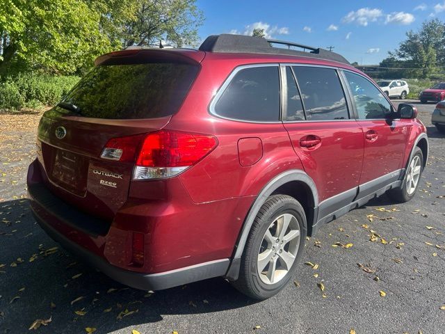 Used 2014 Subaru Outback 2.5i Limited AWD/4WD image 3