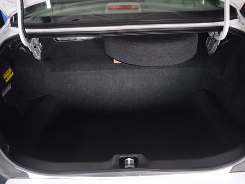 Used 2011 Mercury Grand Marquis LS RWD image 24