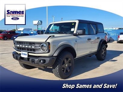 New 2025 Ford Bronco Big Bend w/ Black Diamond Package