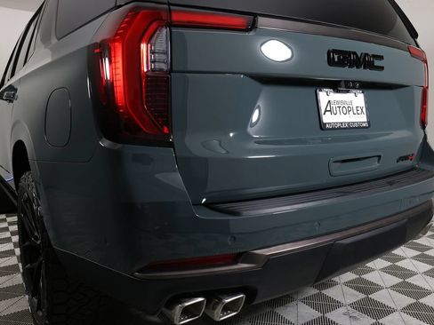 Used 2025 GMC Yukon AT4 Ultimate w/ LPO, Floor Liner Package AWD/4WD image 49
