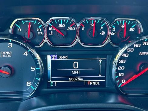 Used 2018 Chevrolet Silverado 1500 LTZ w/ Sport Package AWD/4WD image 12