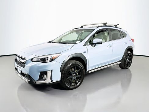 Used 2020 Subaru Crosstrek Hybrid w/ Moonroof Package w/Navigation image 3