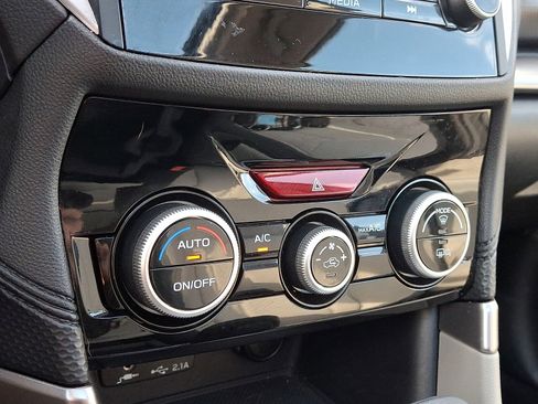 Used 2021 Subaru Forester Premium image 15