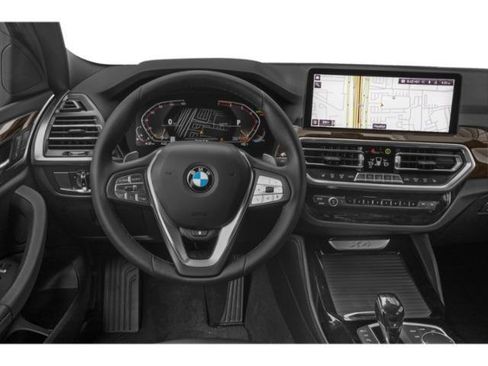 Certified 2025 BMW X4 xDrive30i image 10