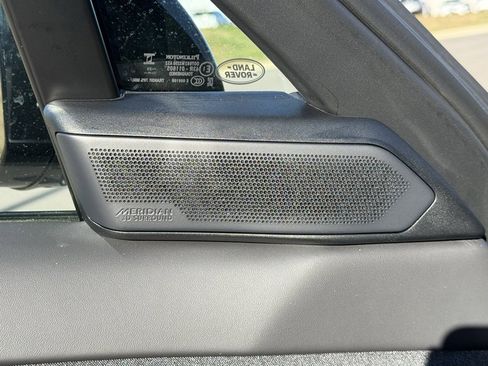 New 2025 Land Rover Range Rover Sport SE image 15