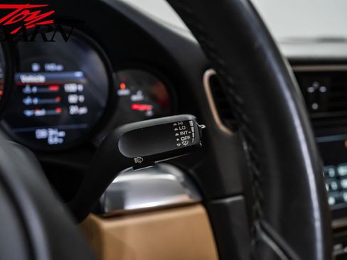 Used 2014 Porsche 911 Carrera S image 41