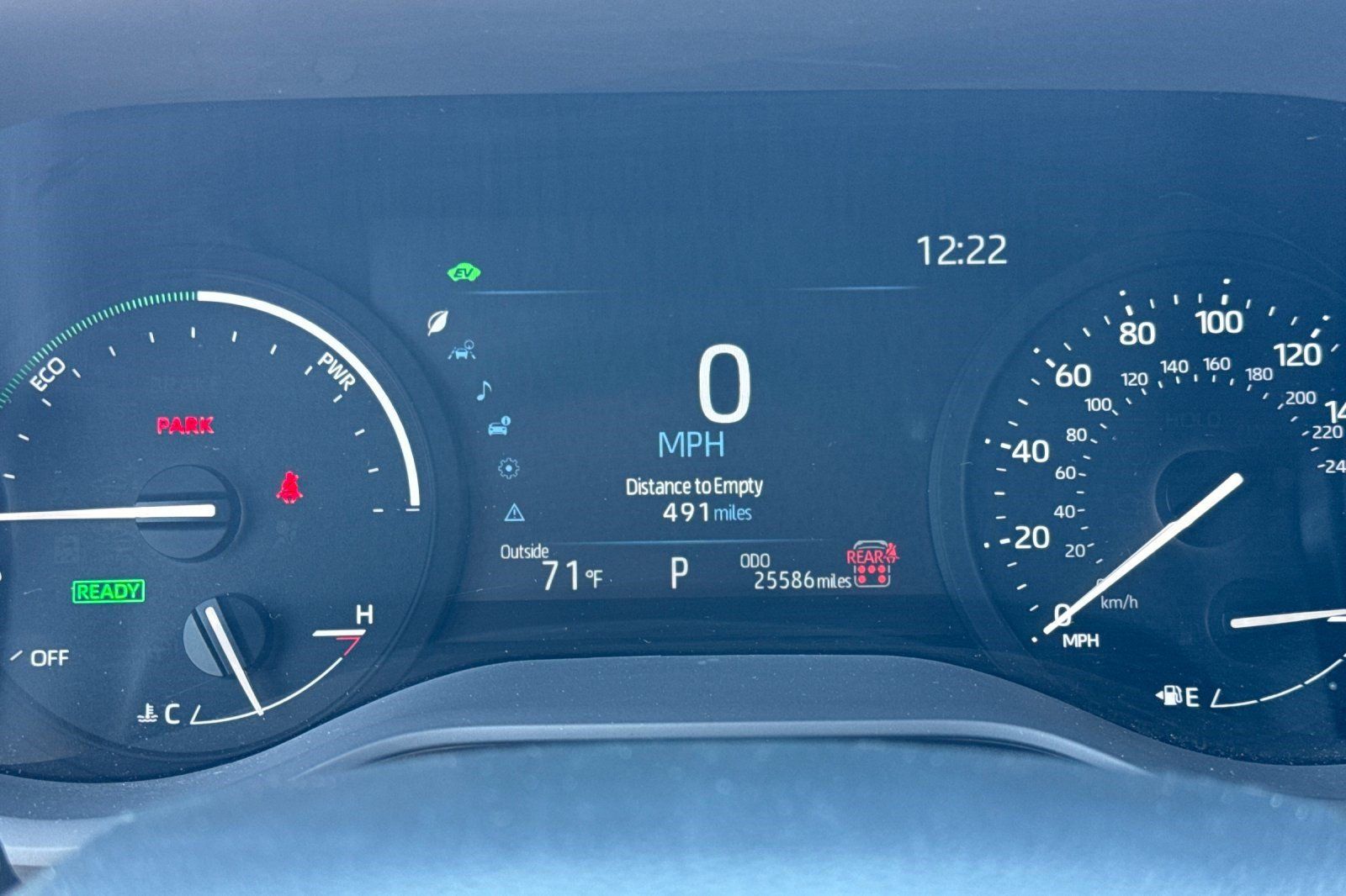 Used 2026 Toyota Sienna XLE FWD image 22
