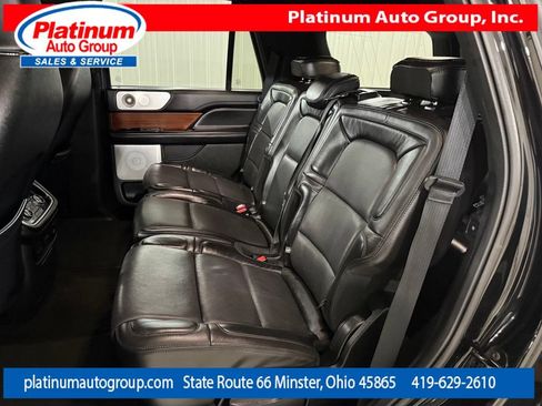 Used 2018 Lincoln Navigator Reserve w/ Technology Package AWD/4WD image 28