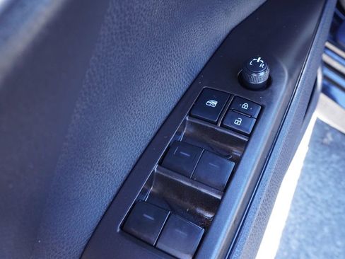 Used 2022 Toyota Camry LE image 15